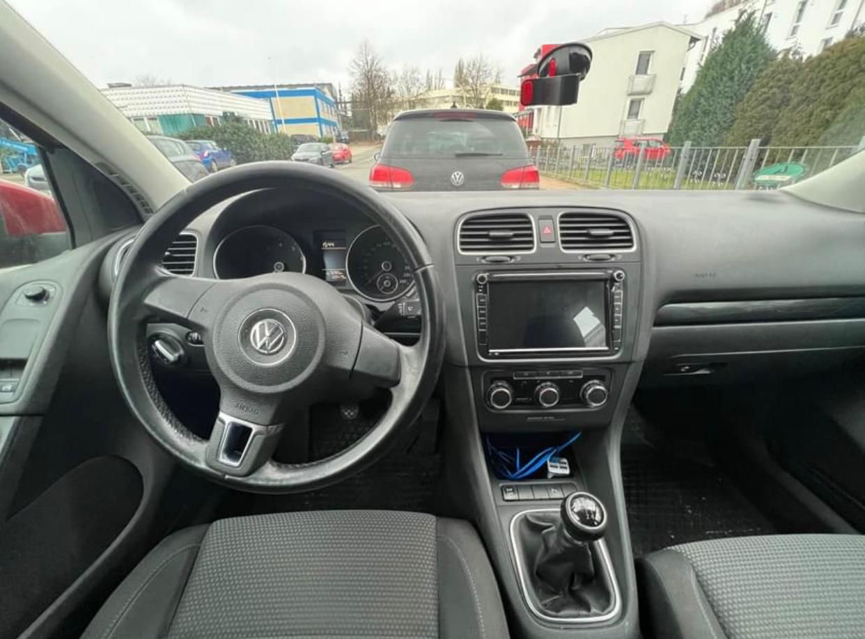 Volkswagen GOLF 2010 gebraucht kaufen in Hohenwart