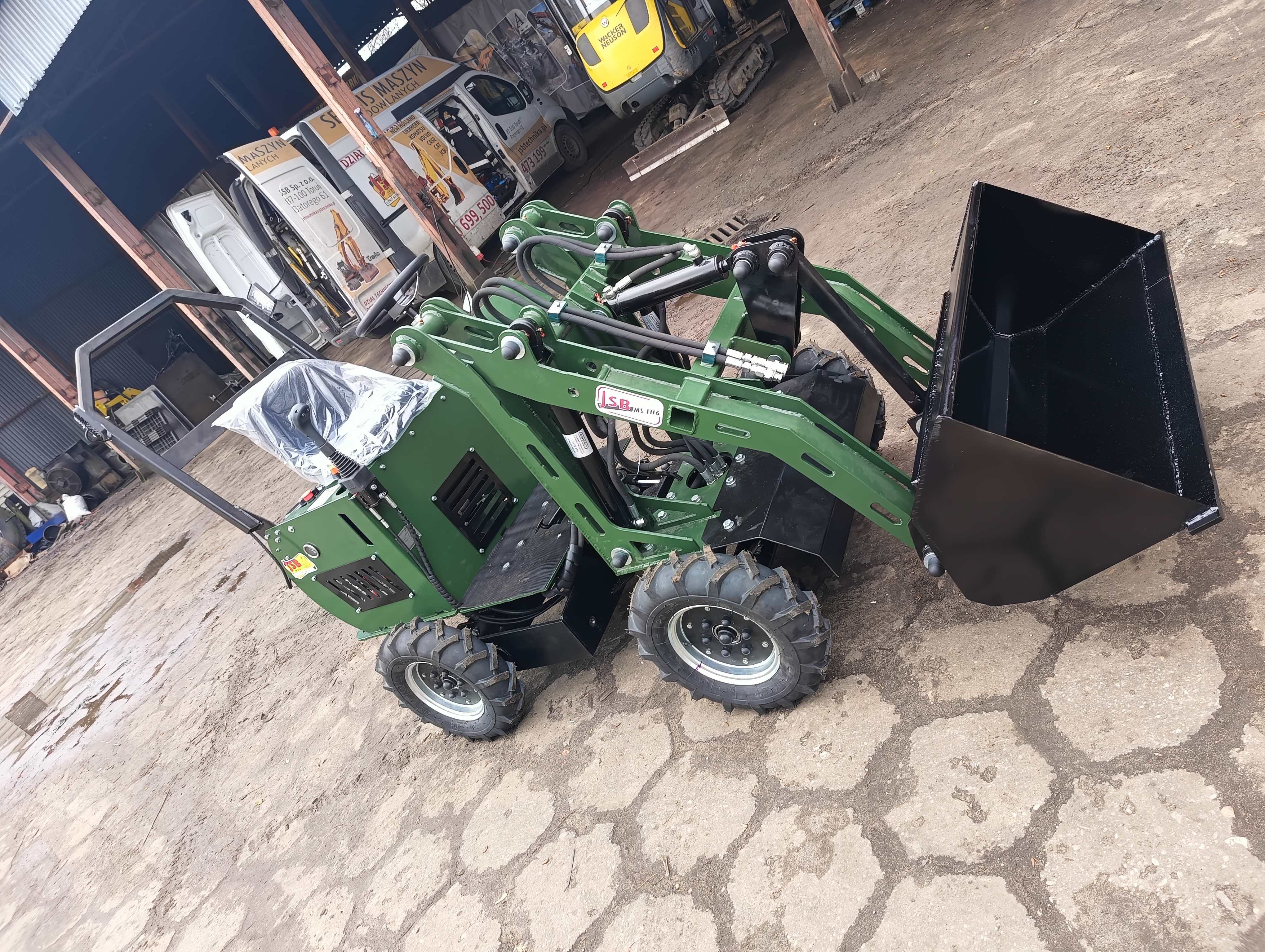 MINI-GELENKRADLADER MS-L116KN
