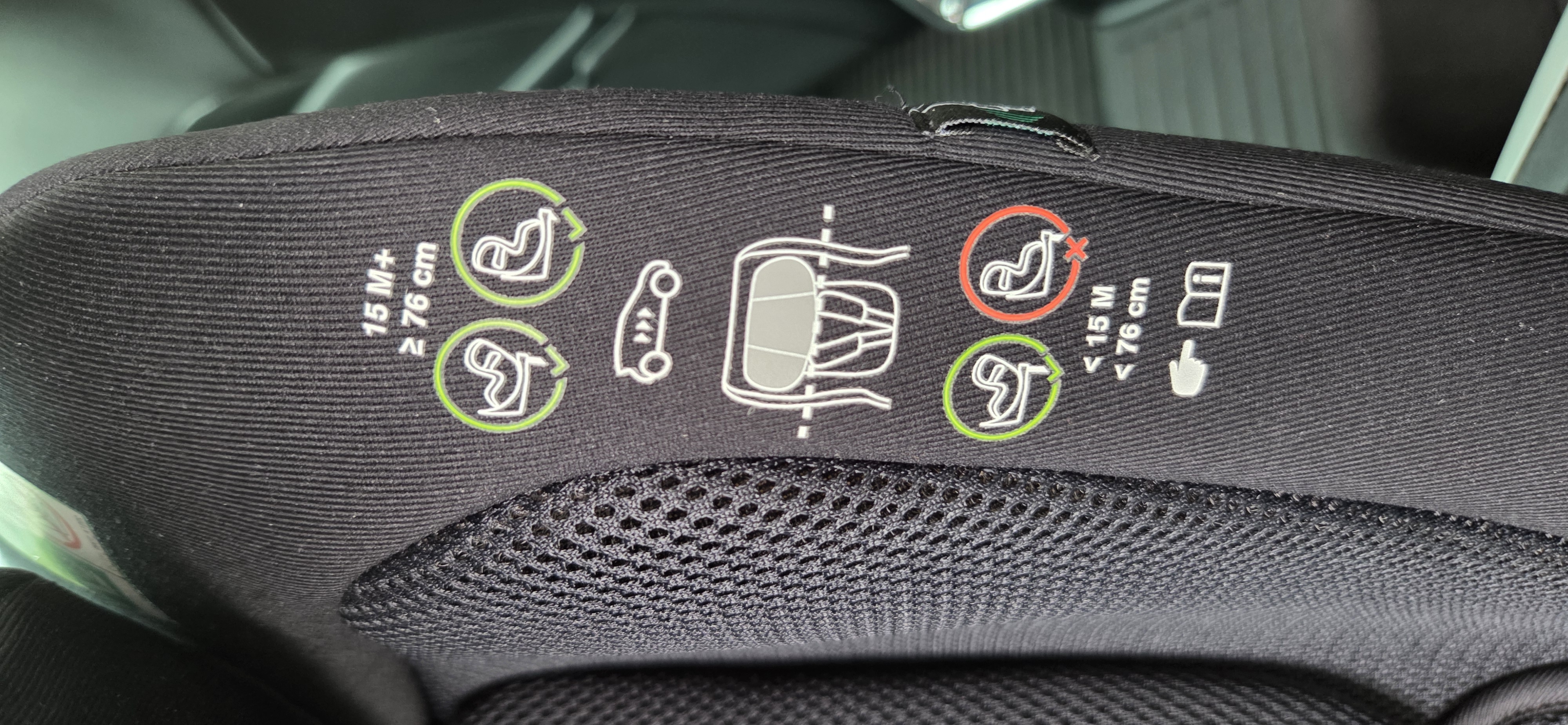 Cybex Sirona Gi i-Size Plus „Moon Black“ "isofix" unfallfrei – Vorschaubild 5